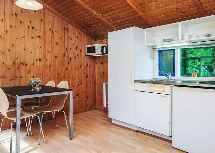 Feriehus 4 Person In Hampen
